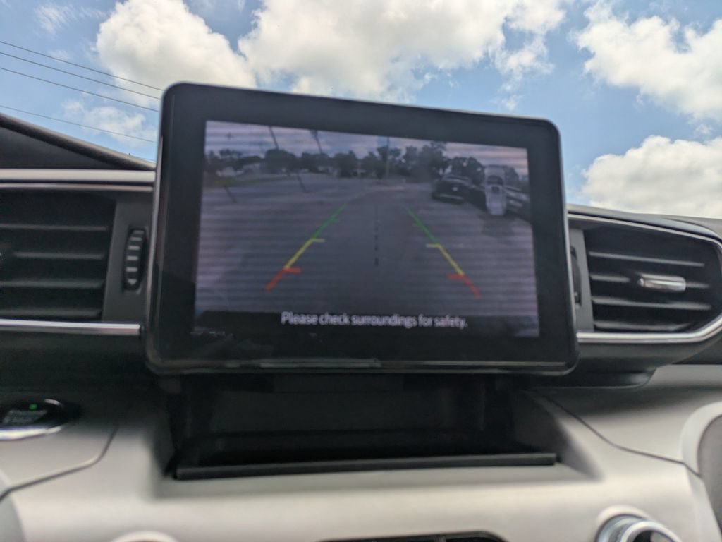 Certified 2020 Ford Explorer XLT w/ Equipment Group 202A RWD image 25