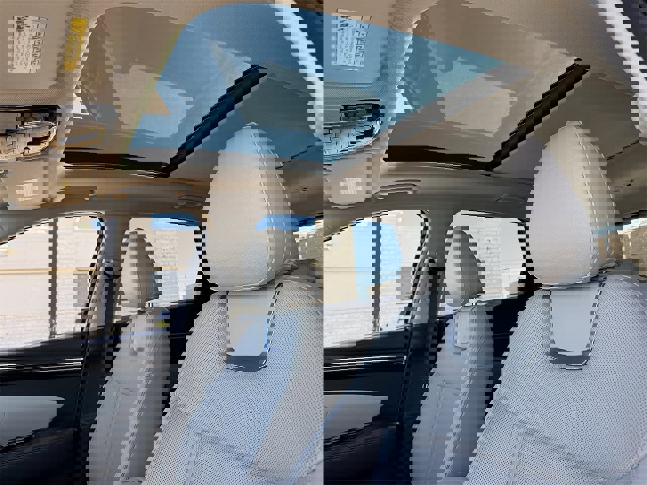 Used 2022 Hyundai Tucson Limited image 25