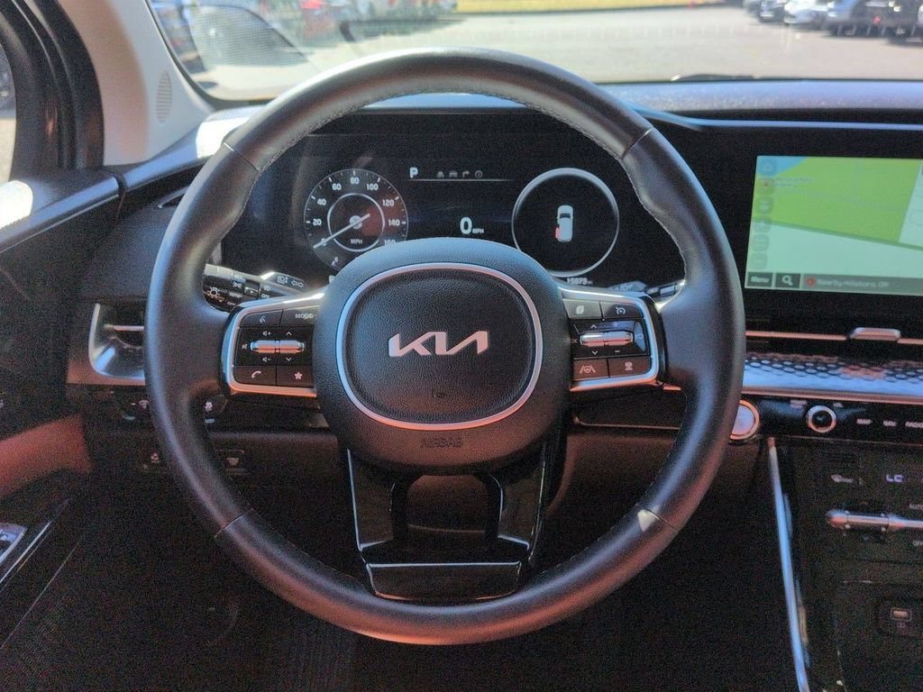 Used 2024 Kia Carnival SX Prestige FWD image 14
