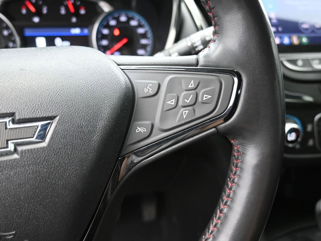 Used 2022 Chevrolet Equinox RS w/ RS Leather Package image 6