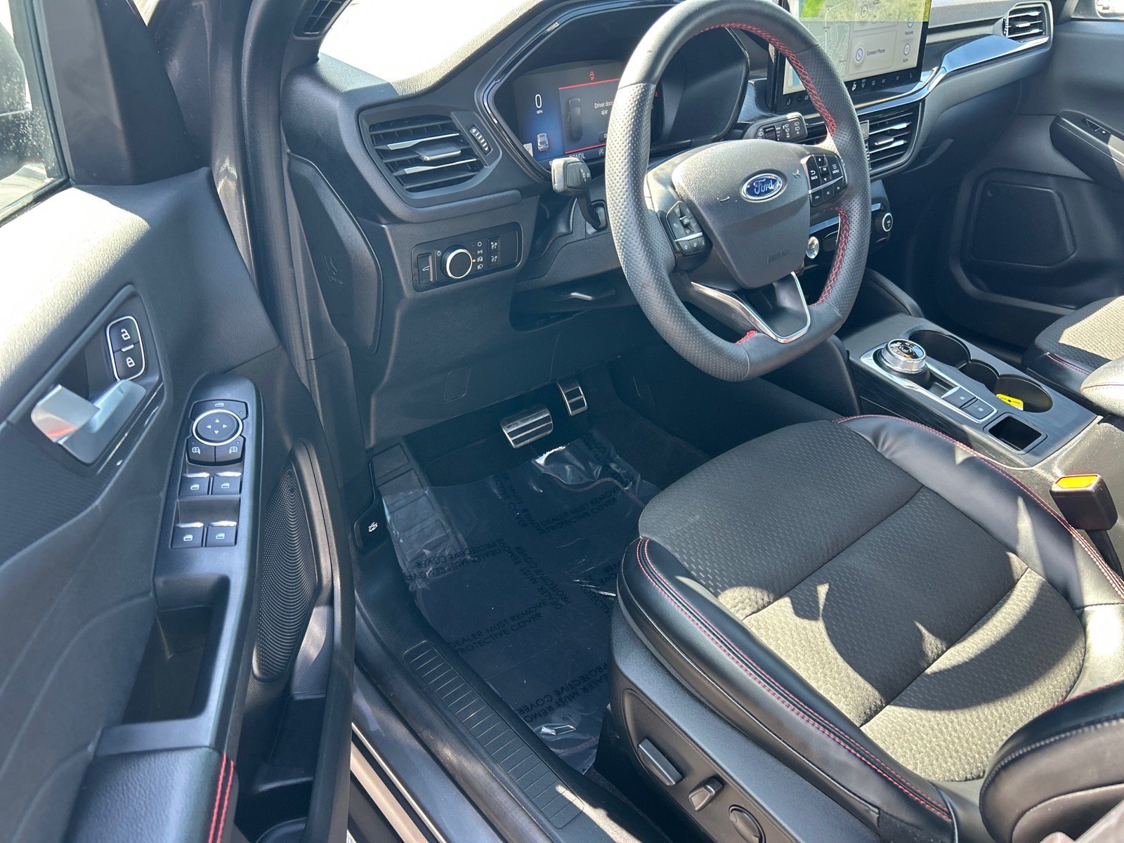 Certified 2023 Ford Escape ST-Line AWD/4WD image 6