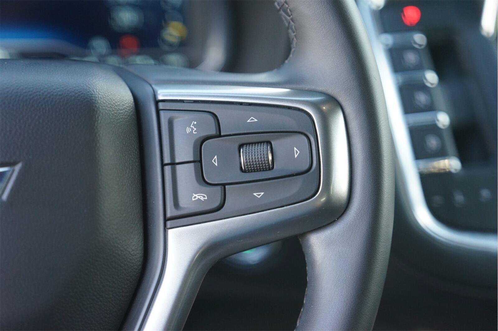Used 2023 Chevrolet Tahoe LT w/ LT Signature Plus Package RWD image 26