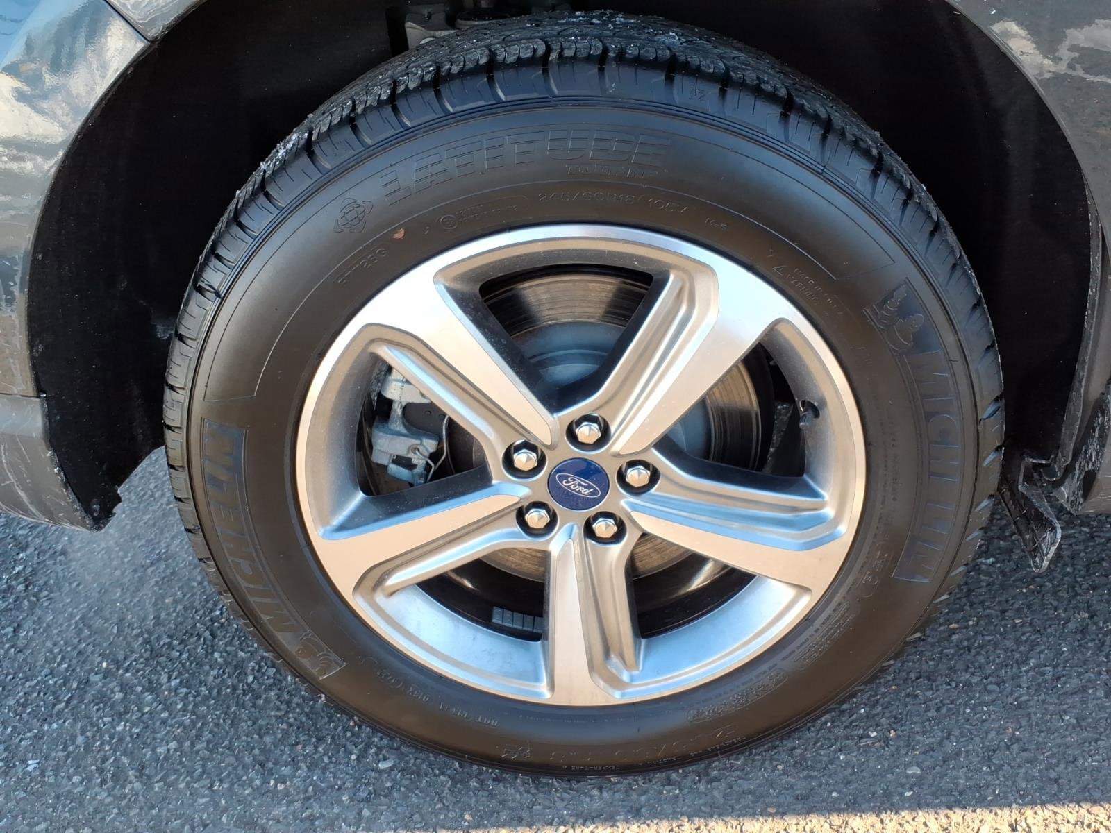 Certified 2022 Ford Edge SEL w/ Convenience Package image 7