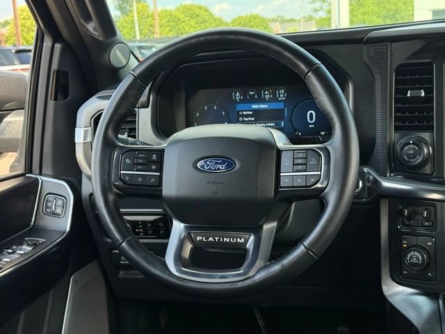 Certified 2025 Ford F150 Platinum w/ Equipment Group 702A High AWD/4WD image 9