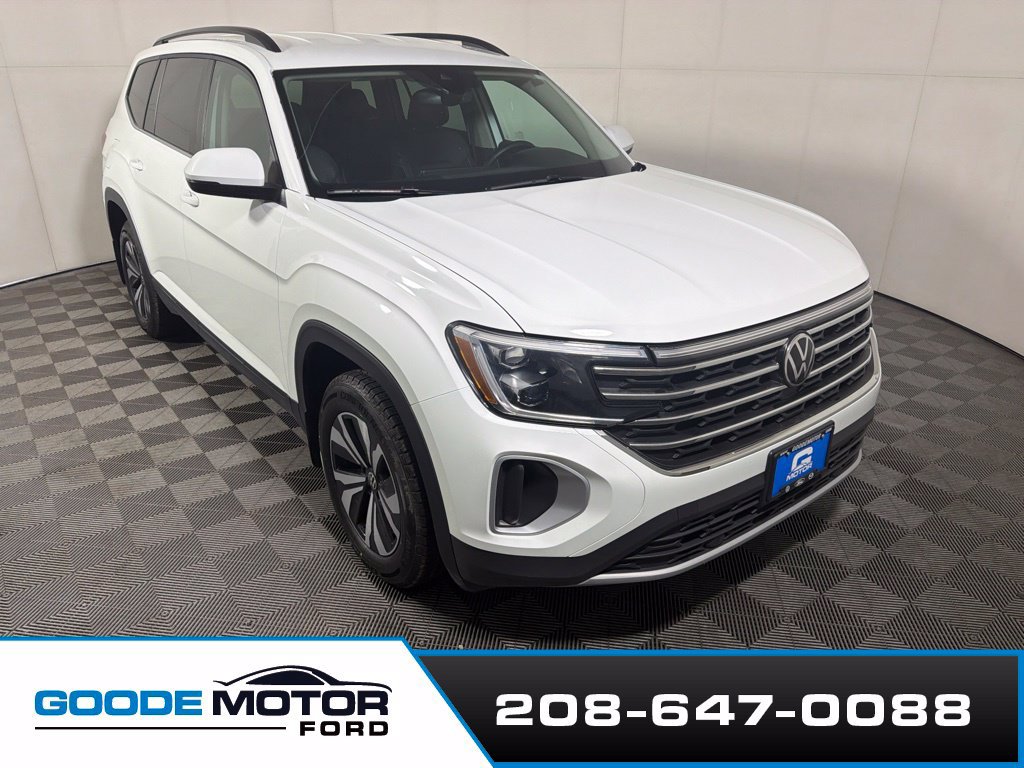 Used 2025 Volkswagen Atlas SE
