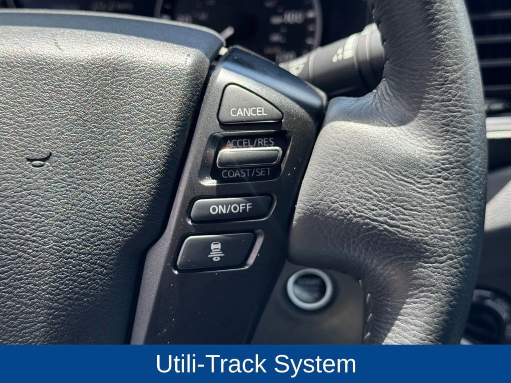 Used 2024 Nissan Frontier SV w/ SV Convenience Package AWD/4WD image 15