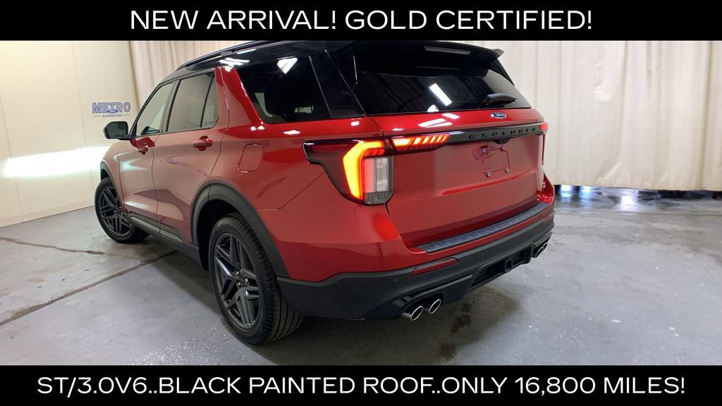Certified 2025 Ford Explorer ST w/ Sun And Sound Package AWD/4WD image 5