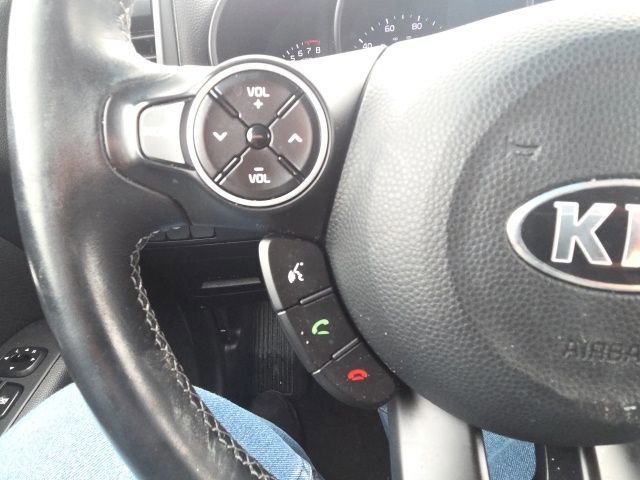 Used 2019 Kia Soul + image 33