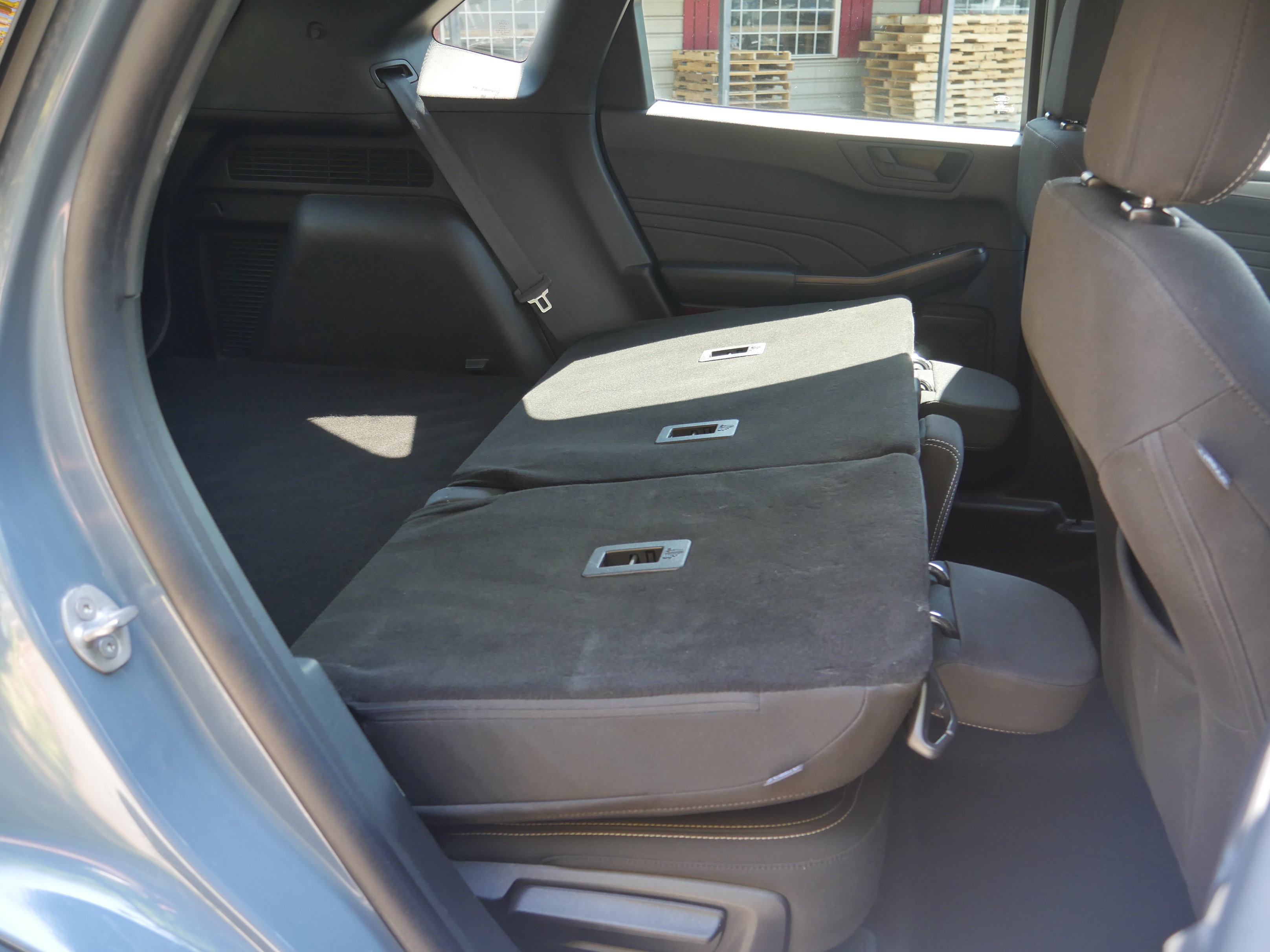 Certified 2025 Ford Escape Active AWD/4WD image 27