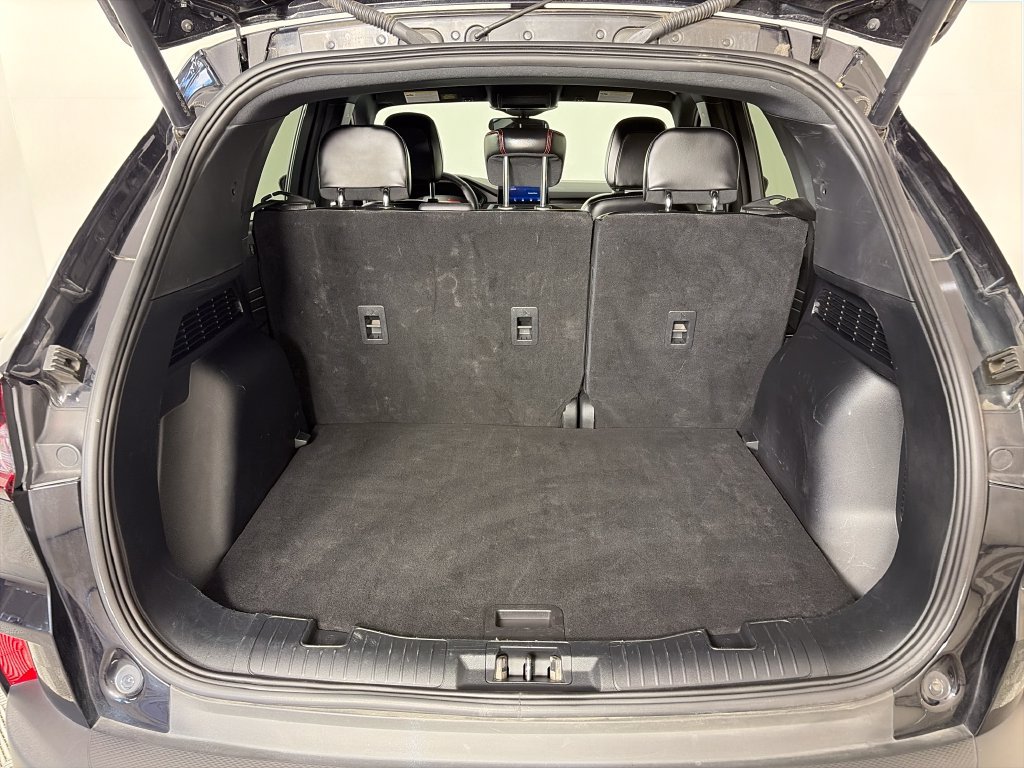 Certified 2025 Ford Escape ST-Line Select AWD/4WD image 27