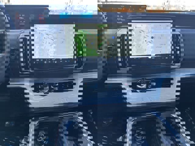 Certified 2025 Ford Expedition Max Active image 32