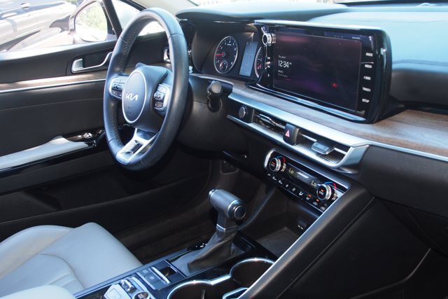 Used 2023 Kia K5 EX FWD image 10