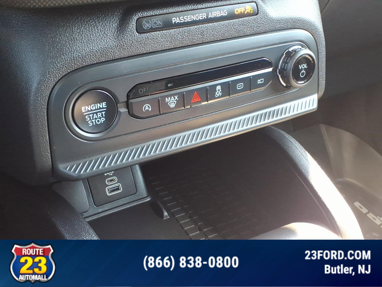 Certified 2025 Ford Bronco Sport Big Bend w/ Convenience Package AWD/4WD image 19