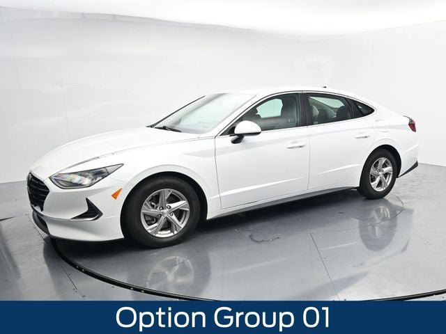 Used 2022 Hyundai Sonata SE w/ Cargo Package FWD image 5