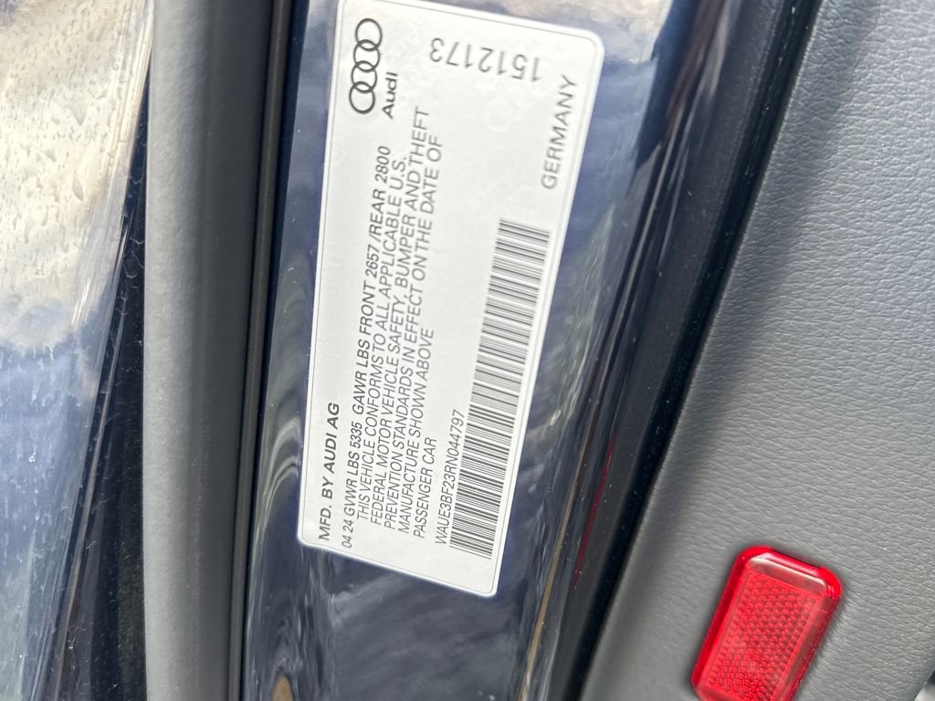 Used 2024 Audi A6 Premium Plus image 16