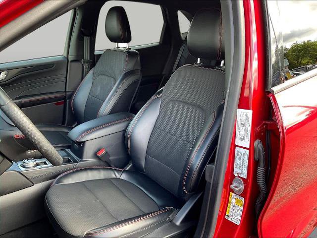 Certified 2023 Ford Escape ST-Line Select w/ Tech Pack #2 AWD/4WD image 23