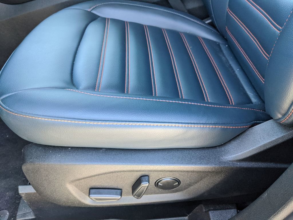 Certified 2024 Ford Edge SEL w/ Sport Appearance Package image 9