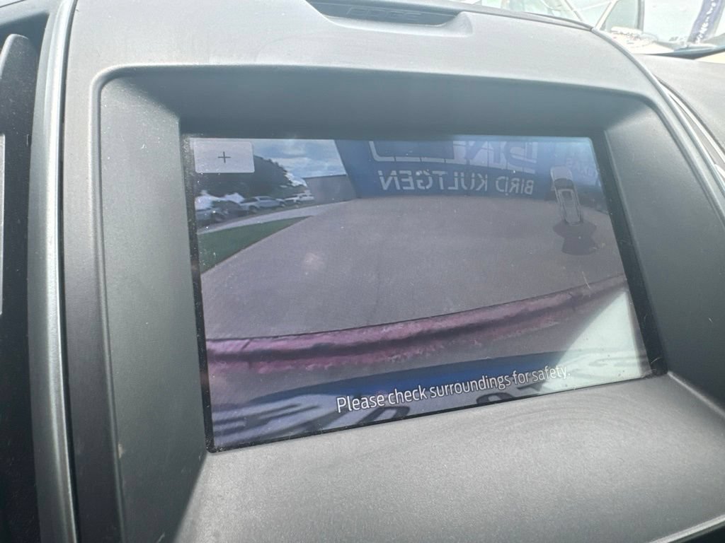 Certified 2020 Ford Edge SE FWD image 7