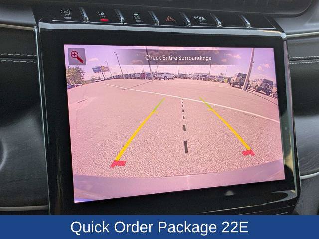 Used 2022 Jeep Grand Cherokee L Limited AWD/4WD image 21