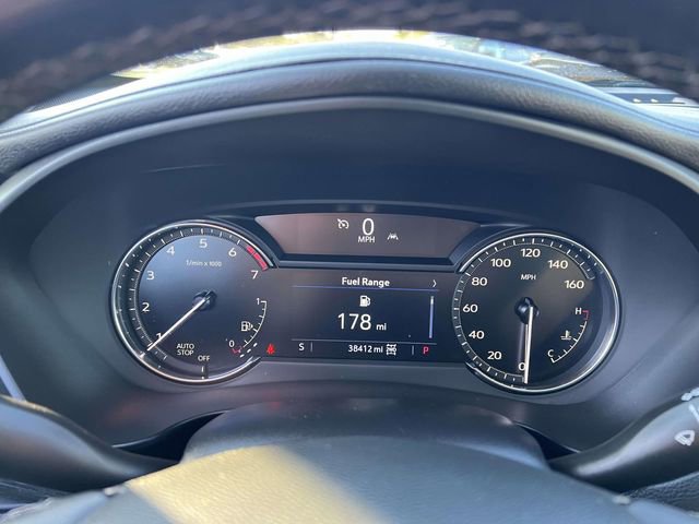 Used 2023 Cadillac XT4 Premium Luxury image 15