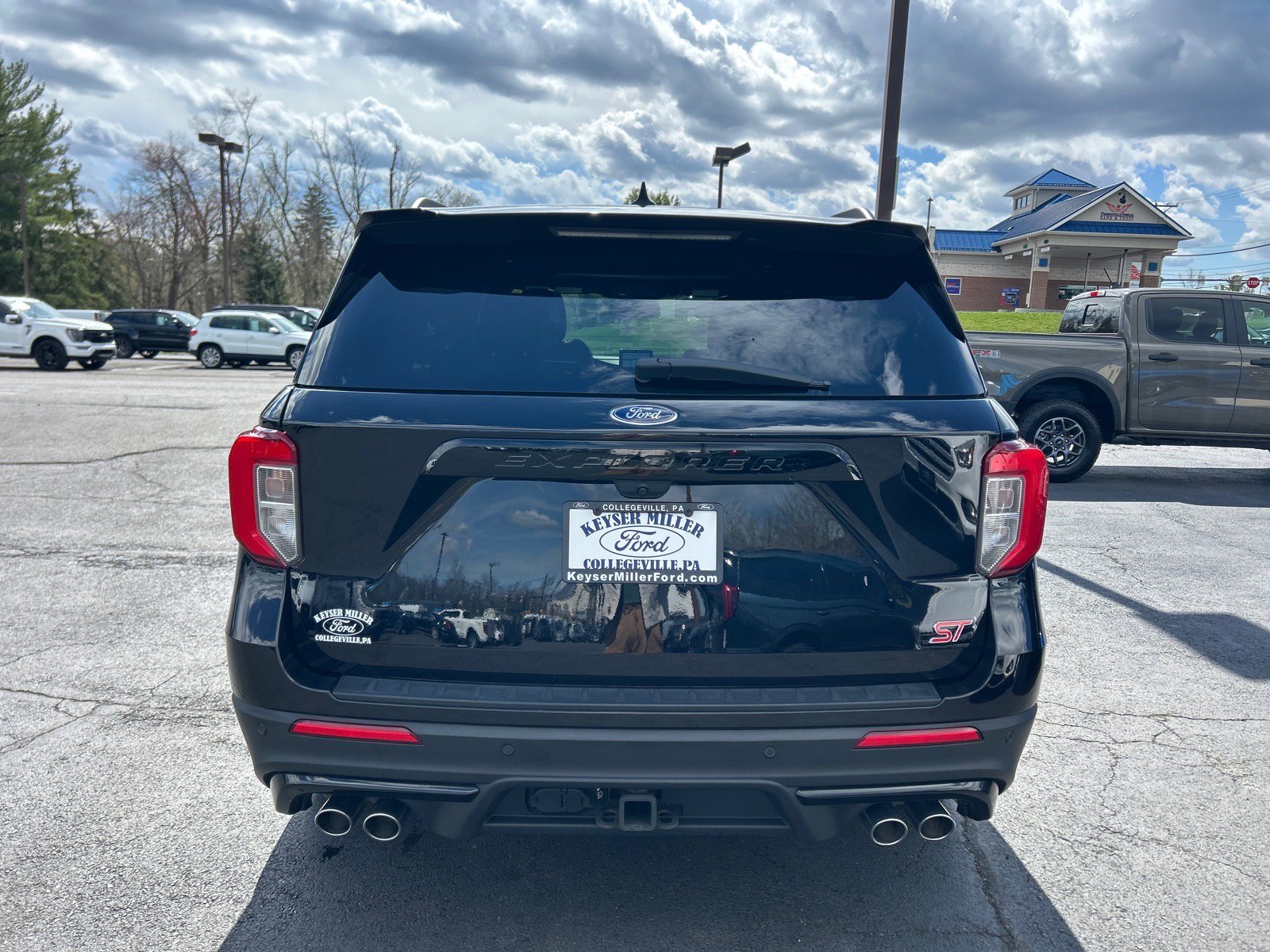 Certified 2023 Ford Explorer ST w/ Equipment Group 401A image 12