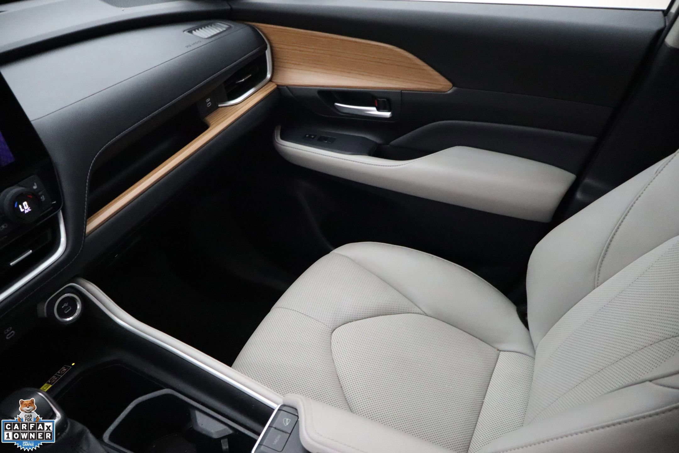 Used 2024 Toyota Grand Highlander Platinum image 29