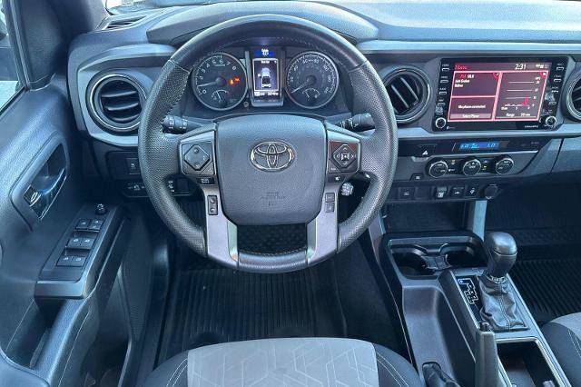 Used 2022 Toyota Tacoma TRD Sport image 5