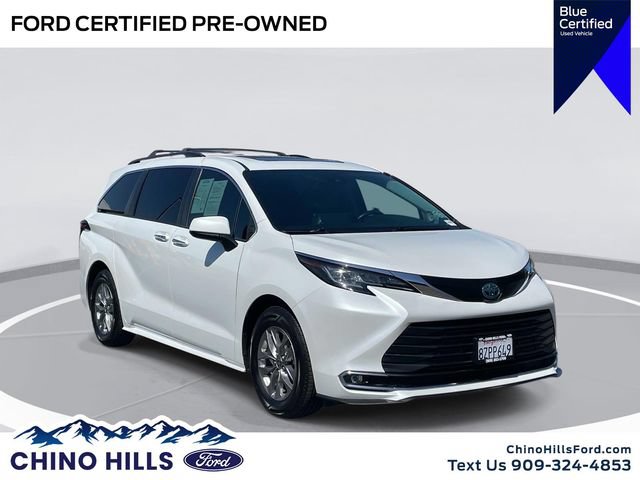 Used 2022 Toyota Sienna XLE w/ XLE Plus Package FWD video 1