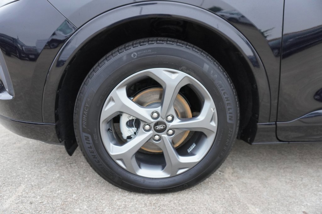 Certified 2024 Ford Escape ST-Line w/ Equipment Group 301A image 25