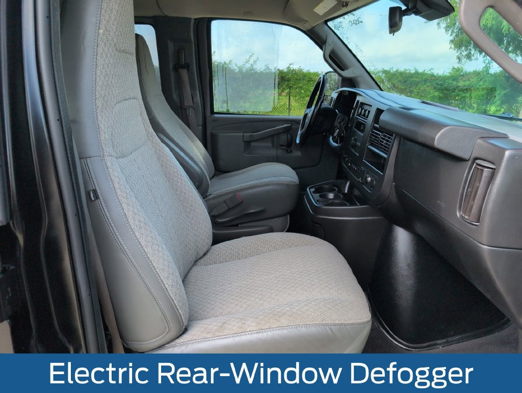 Used 2020 Chevrolet Express 3500 LT w/ LT Preferred Equipment Group RWD image 15