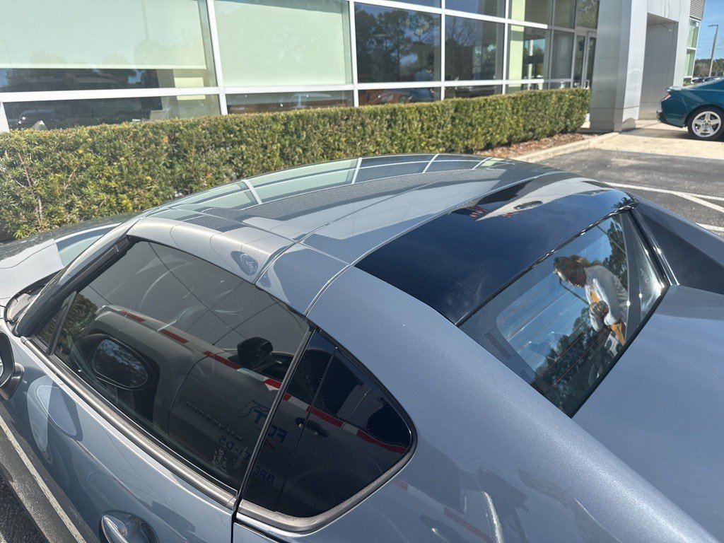 Used 2021 MAZDA MX-5 Miata RF Club image 3