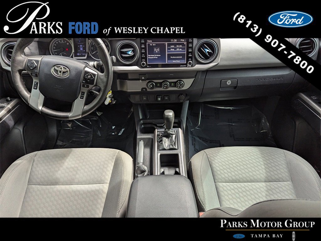 Used 2020 Toyota Tacoma 2WD Double Cab image 12