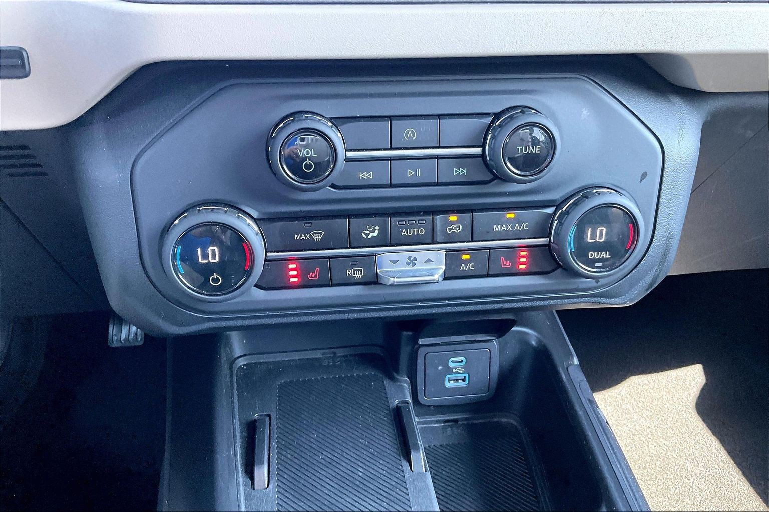 Certified 2025 Ford Bronco Big Bend AWD/4WD image 29