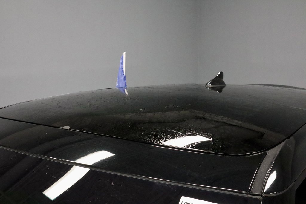 Used 2017 Hyundai Veloster Value Edition image 32