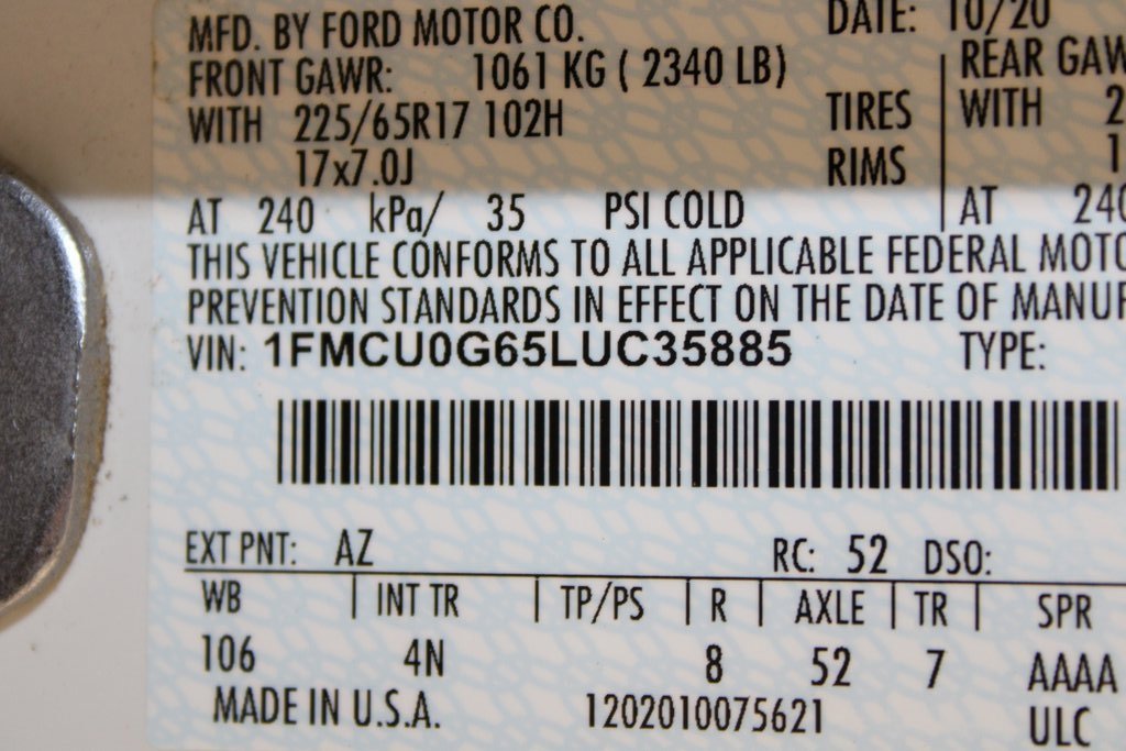 Certified 2020 Ford Escape SE image 28