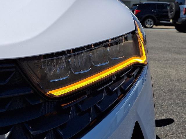 Used 2022 Kia K5 LXS image 9