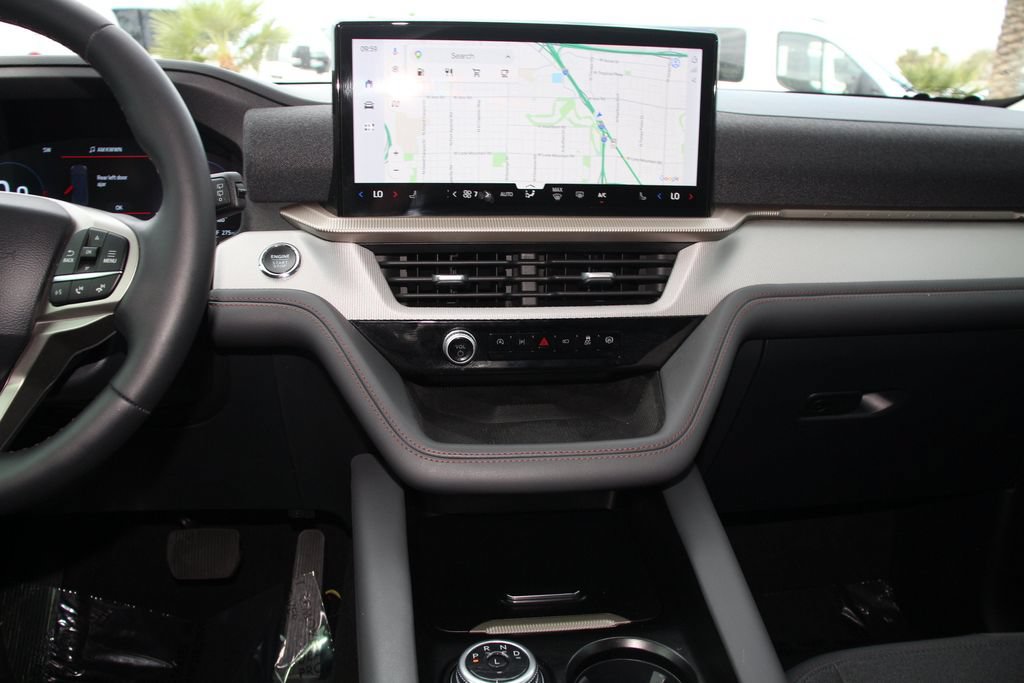 Certified 2025 Ford Explorer Active AWD/4WD image 18