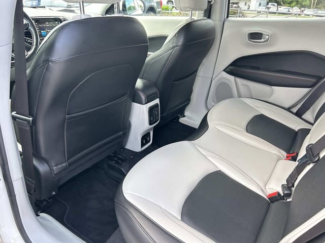 Used 2020 Jeep Compass Limited AWD/4WD image 19
