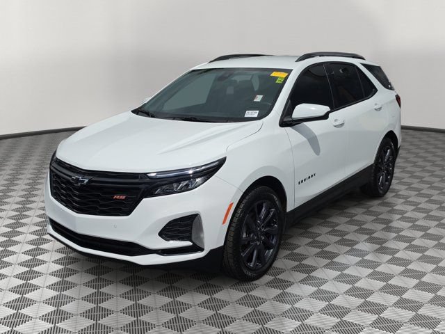 Used 2024 Chevrolet Equinox RS FWD image 3