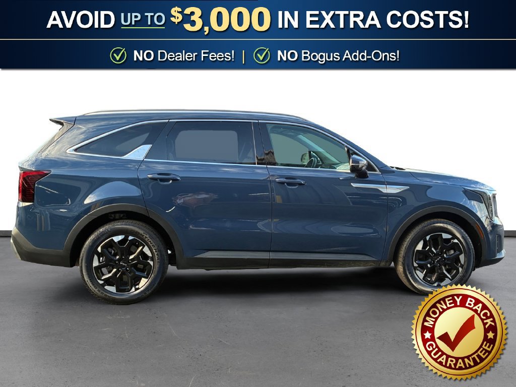 Used 2025 Kia Sorento S w/ Panoramic Sunroof Package FWD image 8
