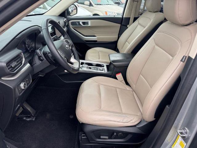 Certified 2020 Ford Explorer XLT w/ Equipment Group 202A image 9