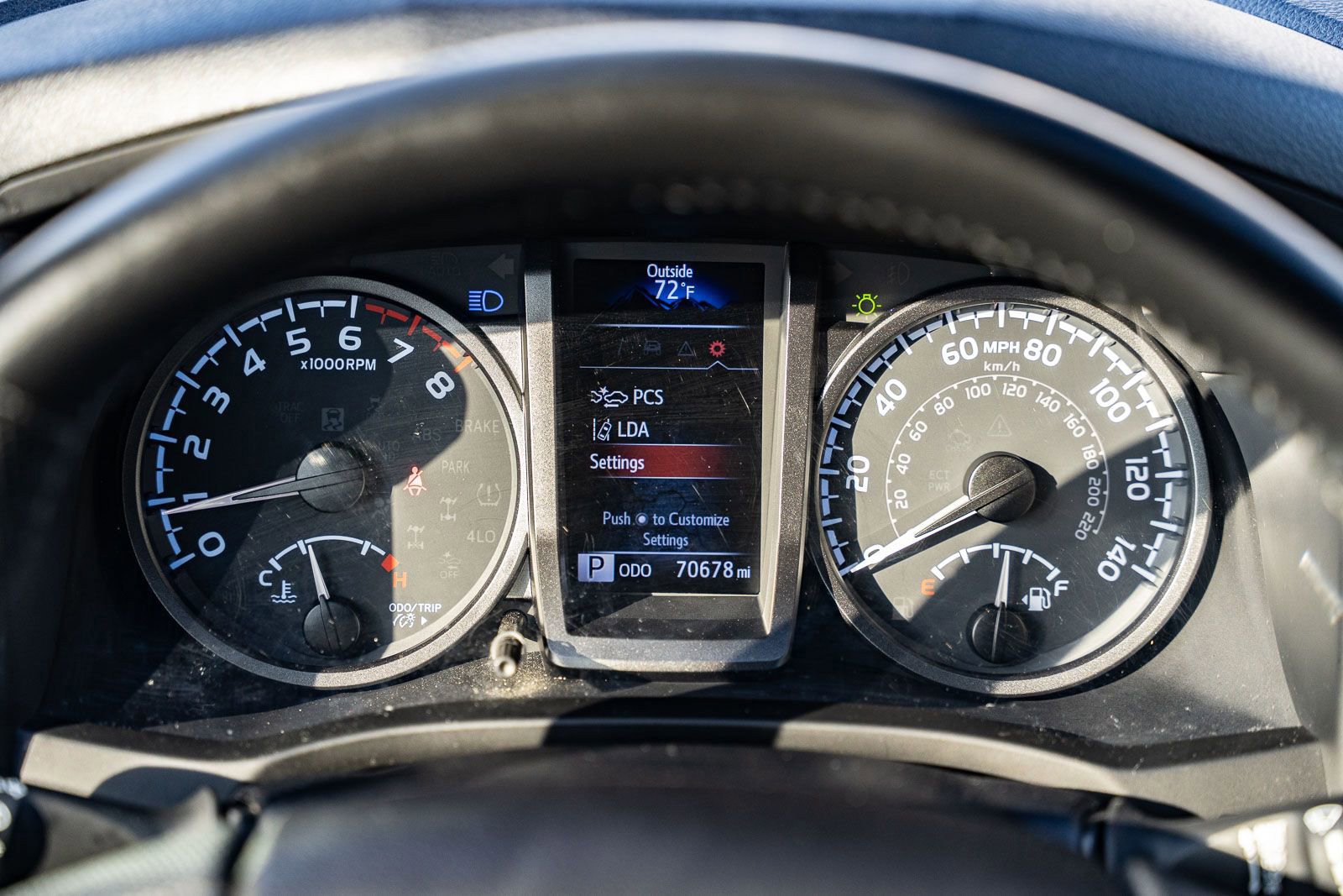 Used 2022 Toyota Tacoma TRD Off-Road w/ Technology Package AWD/4WD image 23