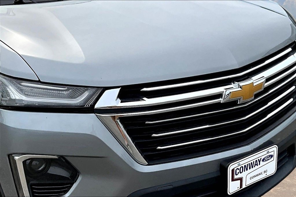 Used 2023 Chevrolet Traverse LT w/ LPO, Cargo Package AWD/4WD image 36