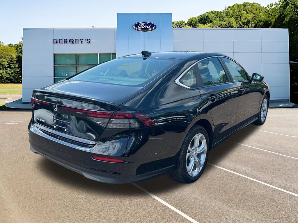 Used 2023 Honda Accord LX image 5