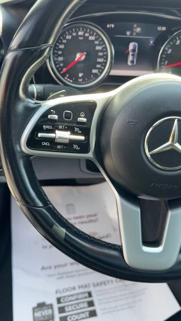 Used 2019 Mercedes-Benz E 300 4MATIC image 9