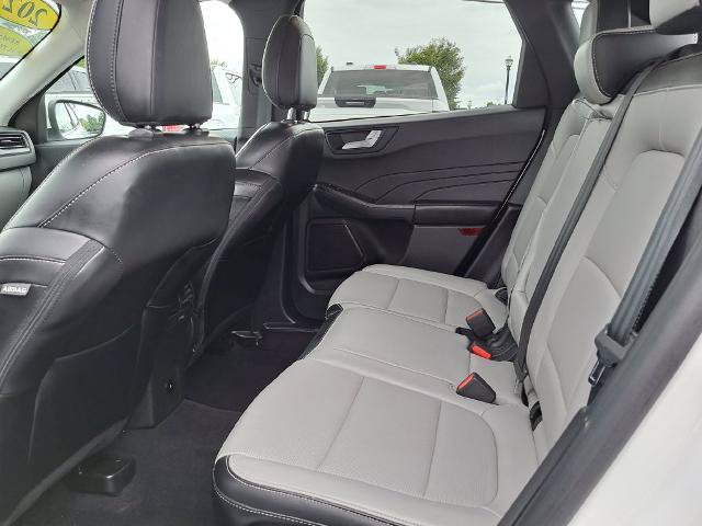 Certified 2023 Ford Escape Platinum AWD/4WD image 14