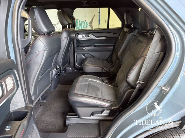 Certified 2025 Ford Explorer ST AWD/4WD image 30