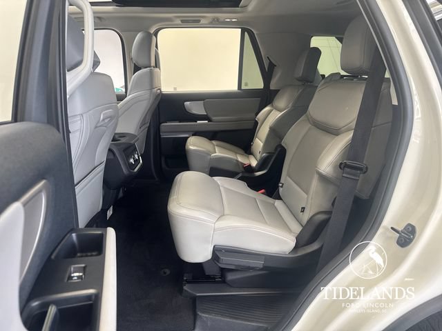 Certified 2025 Ford Expedition Active RWD image 30