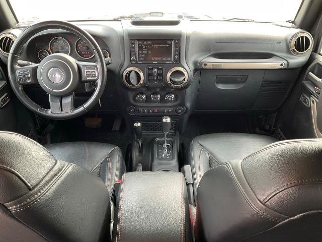 Used 2017 Jeep Wrangler Unlimited Sahara AWD/4WD image 2