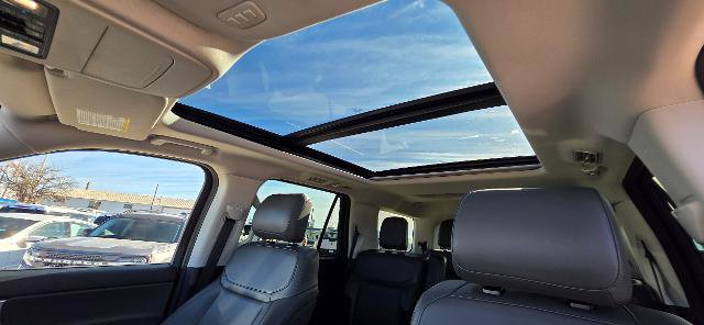 Certified 2025 Ford Expedition Active AWD/4WD image 14